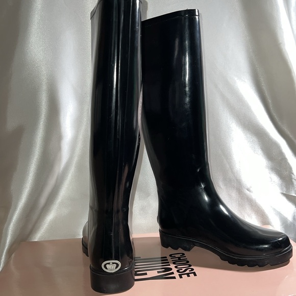 Juicy Couture Rain Boots size 6 in Black - Picture 3 of 4